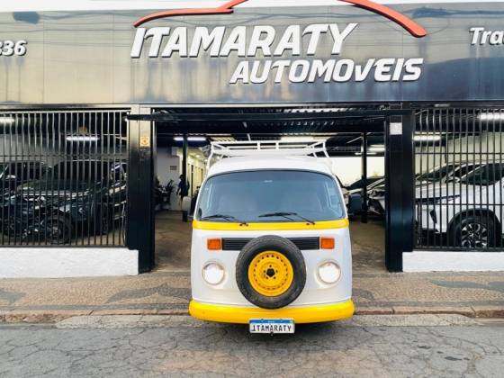 VOLKSWAGEN KOMBI 1.6 MI STD 8V GASOLINA 3P MANUAL
